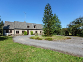 Гостиница Villa with large fenced garden near Bruges and the forest  Брюгге